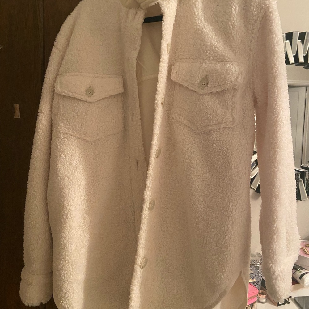 Aritzia shacket . Never worn